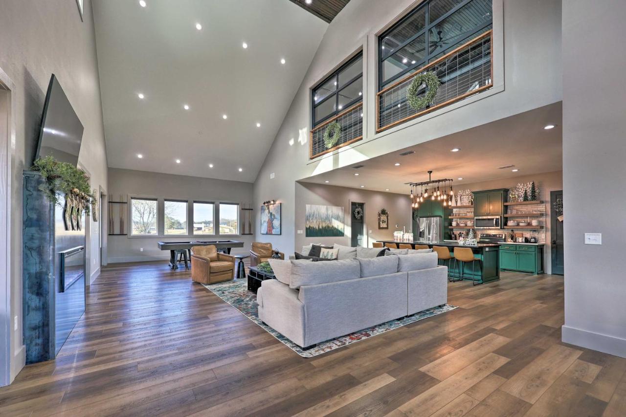 Lavish Riverfront Escape With Gas Grill! Glenwood エクステリア 写真