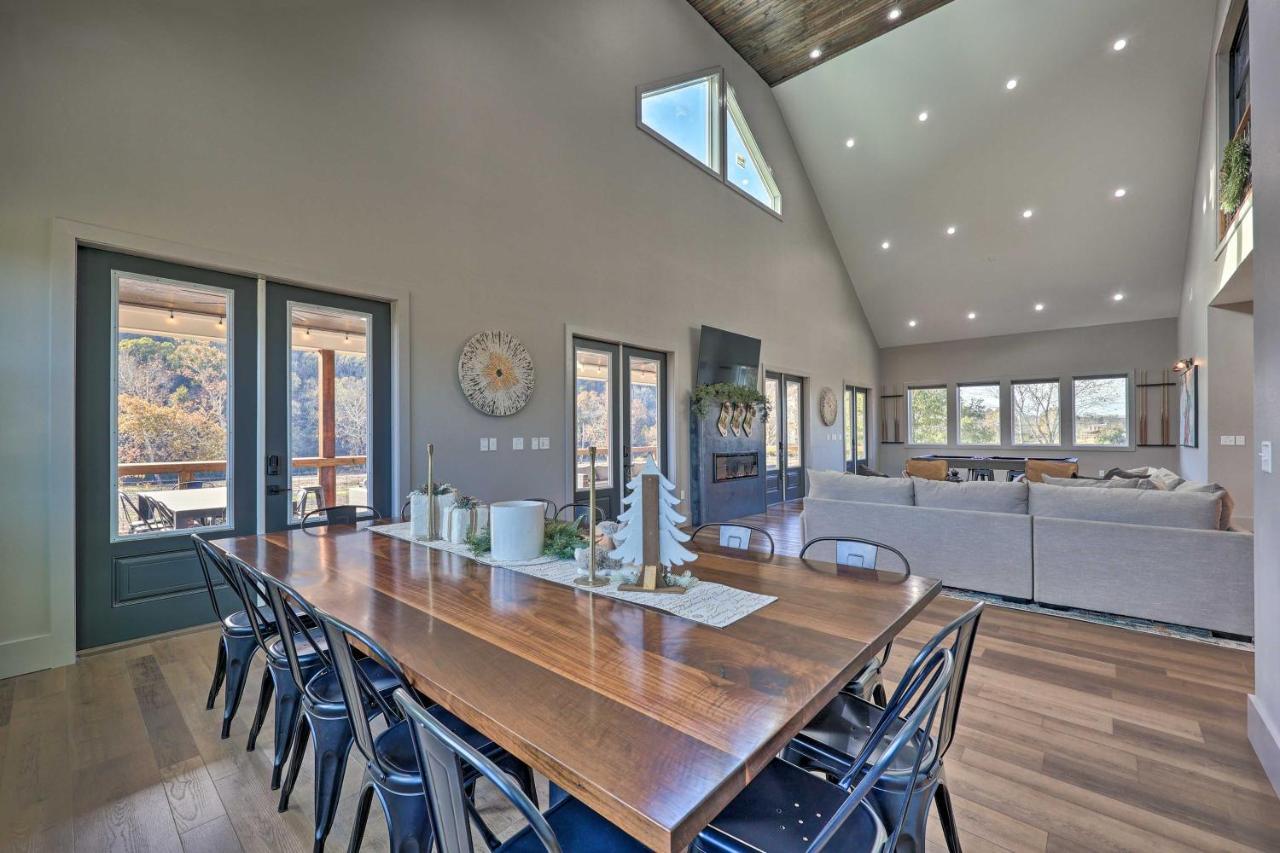 Lavish Riverfront Escape With Gas Grill! Glenwood エクステリア 写真