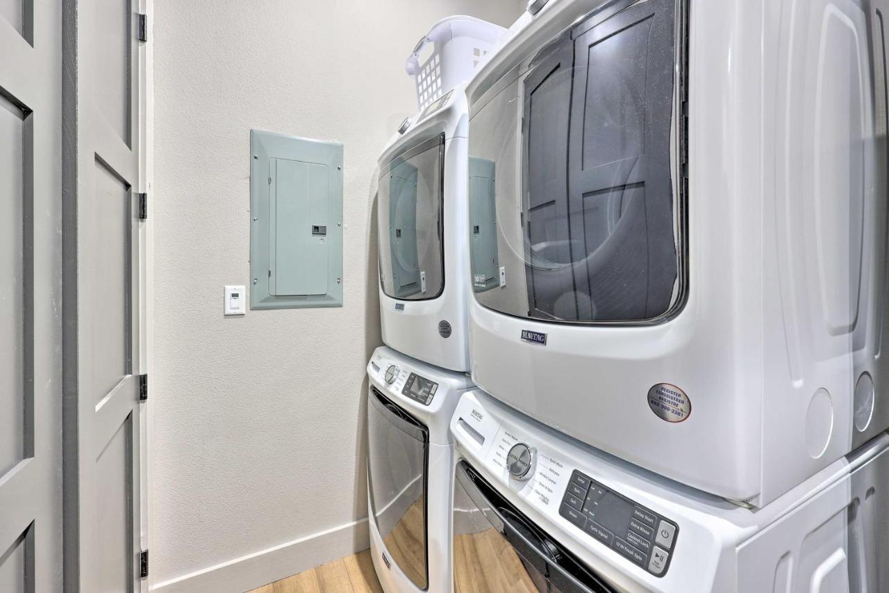 Lavish Riverfront Escape With Gas Grill! Glenwood エクステリア 写真